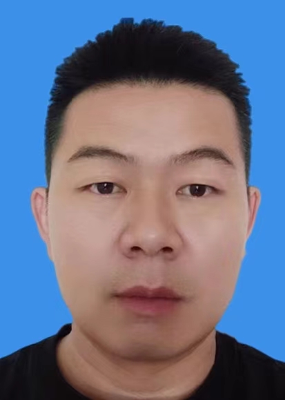 左鹏