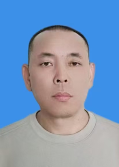 张占五