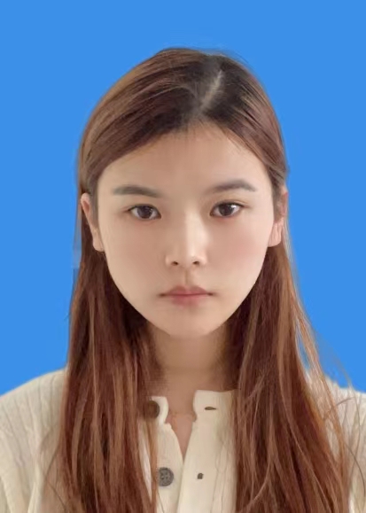 张妍