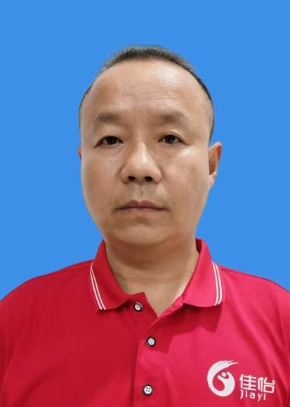 张志国