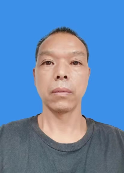 张成贵