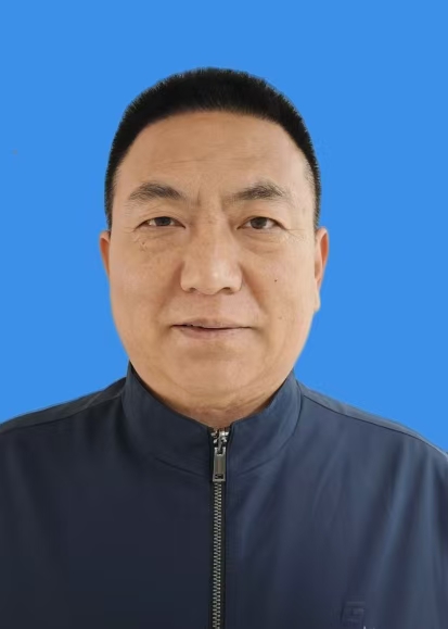 张文彬