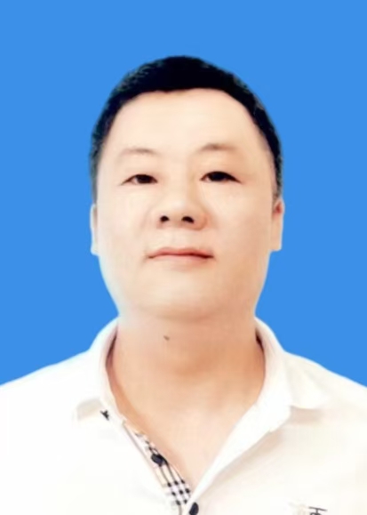 张炯彬