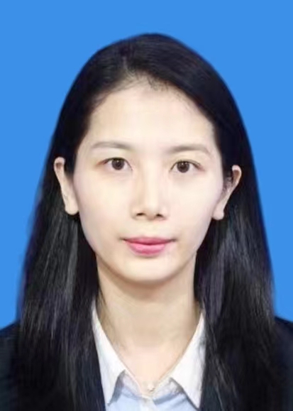 张玲