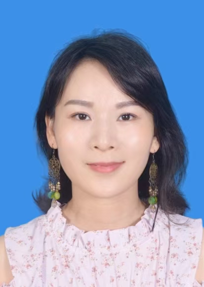张琼