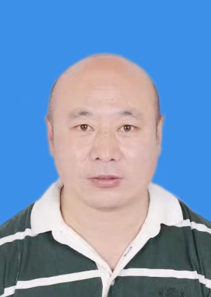 张秀东