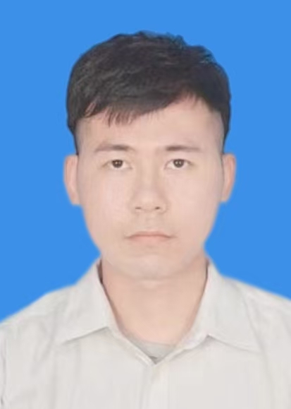 张钊