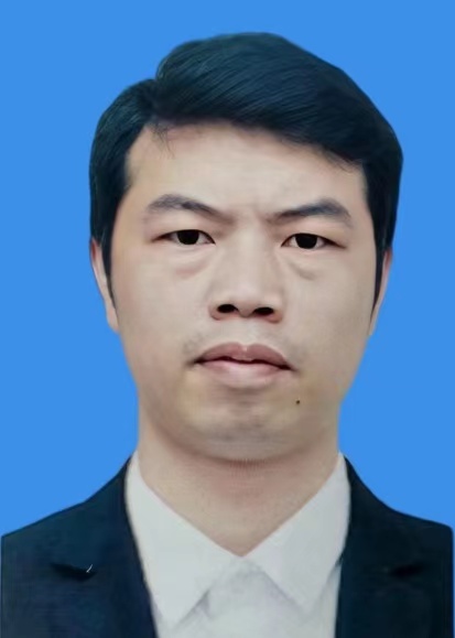 张雄