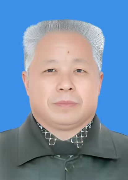 张霖