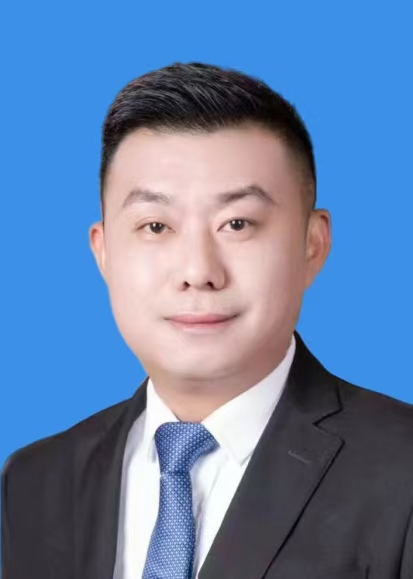 戚锐