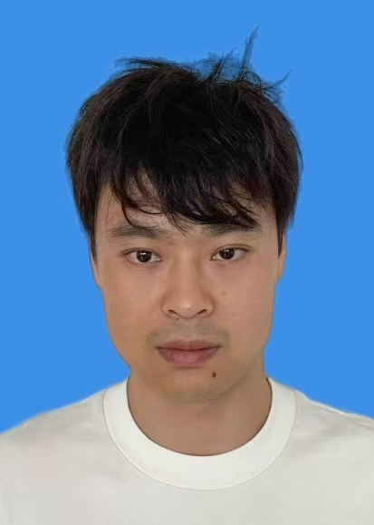 施旭东