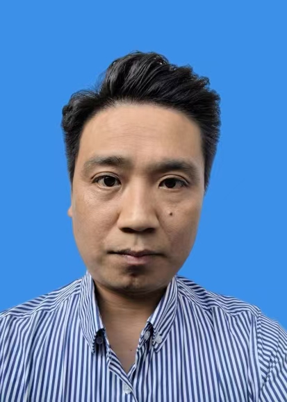 易庆磷