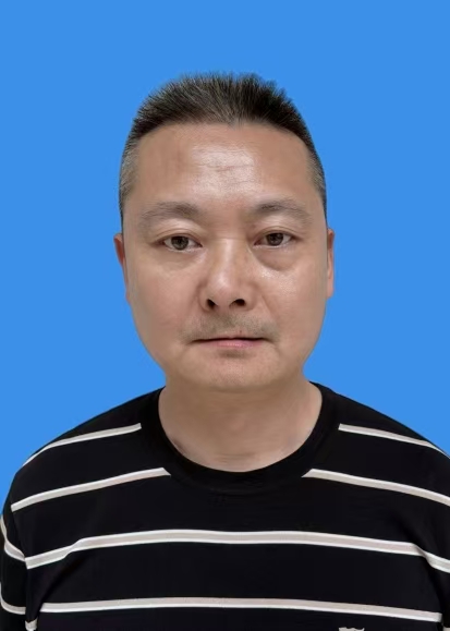 朱立亚
