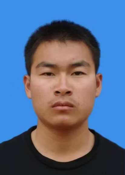 李中文