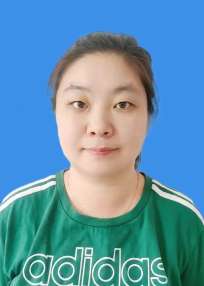 李佳