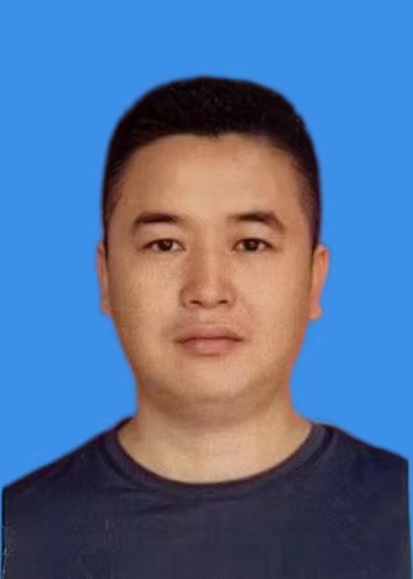 李俊
