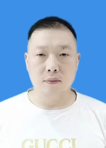 李军