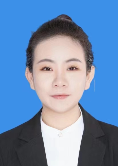 李加男