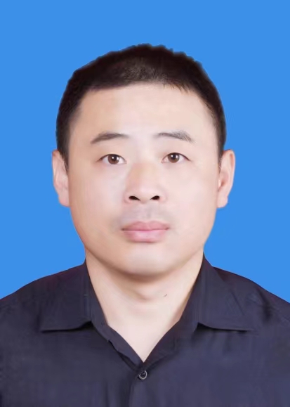 李勇