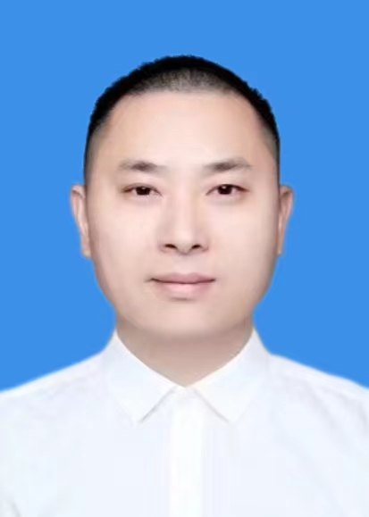李勇根