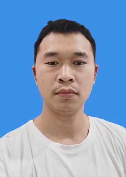 李新华