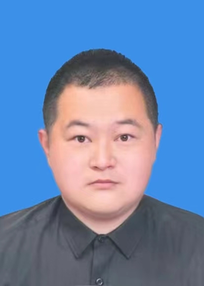 李新宇