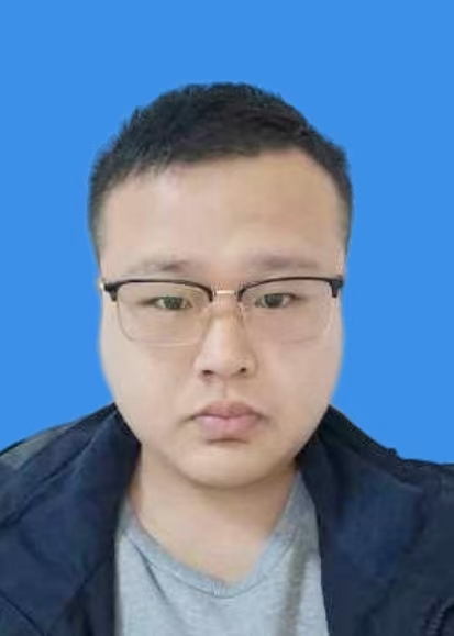 李昊轩