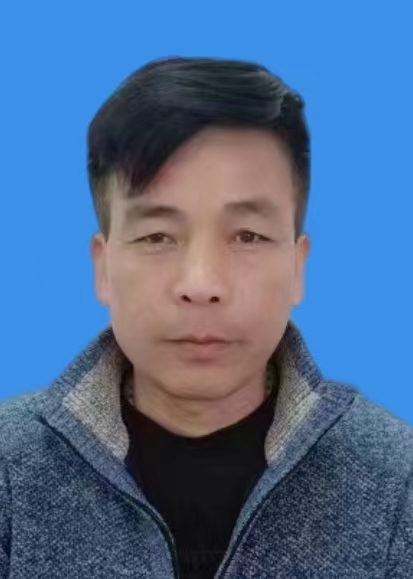 李明