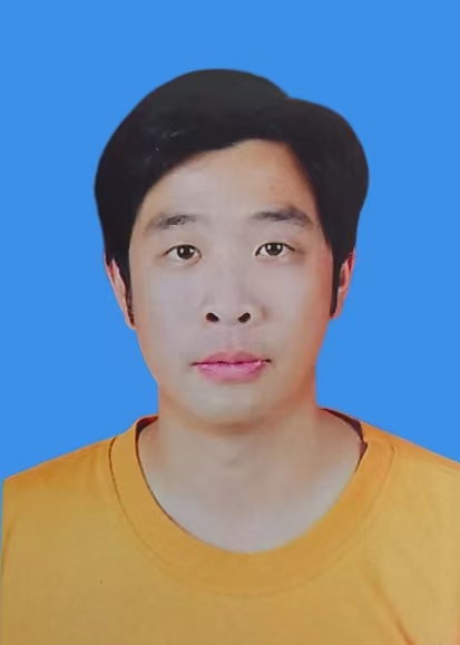 李晶