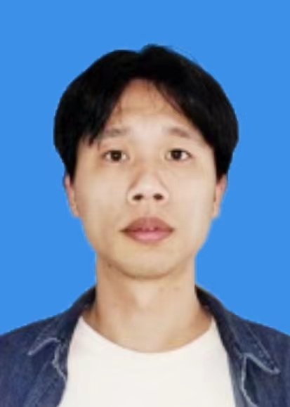 李格伟