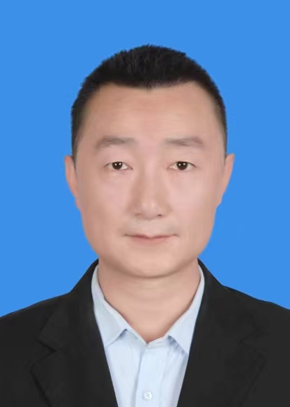 李波