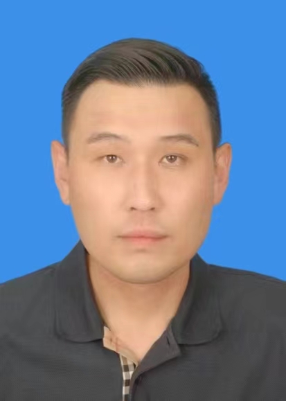 李琨