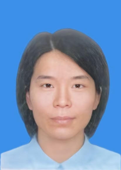李育梅