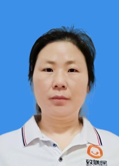 李英