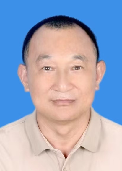 李辉