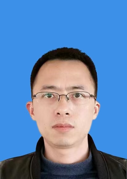 李辉