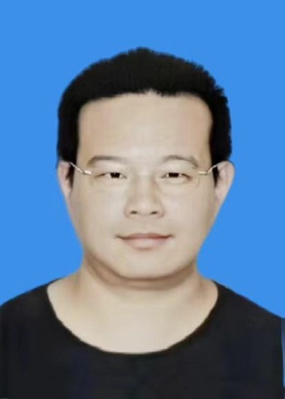 李钧宇