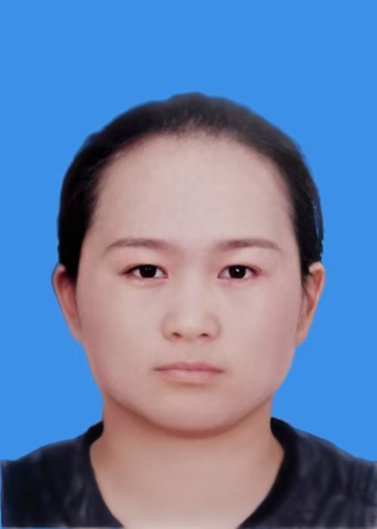 李雯静