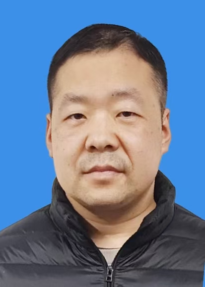 李青山