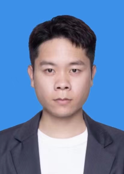 杨一帆