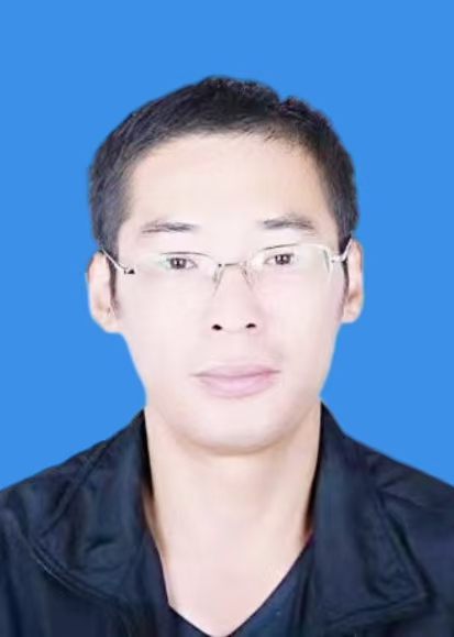 杨光庆