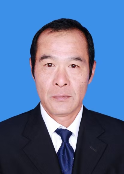 杨勋