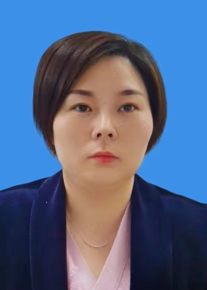 杨勤
