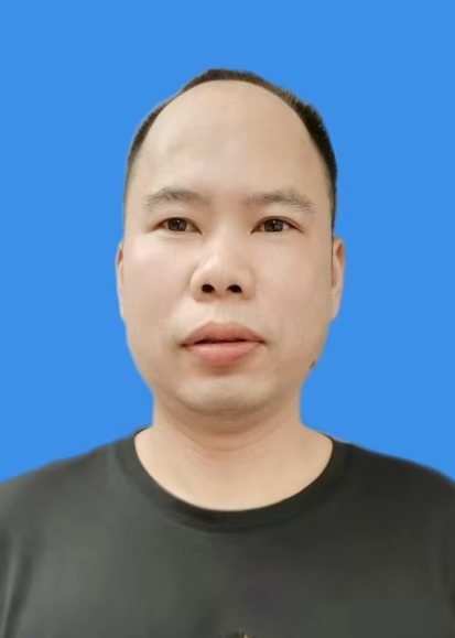 杨唐龙