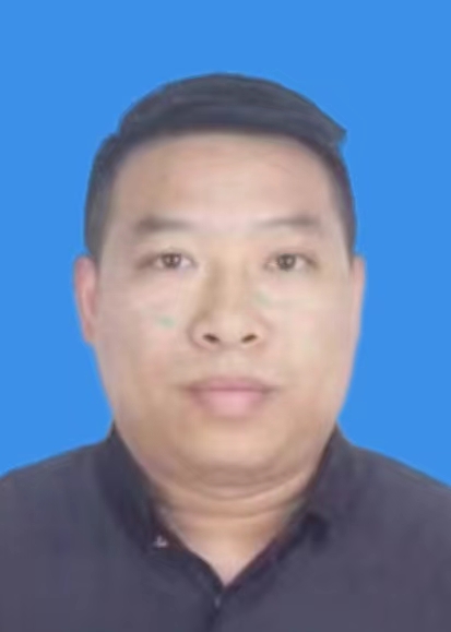 杨宇