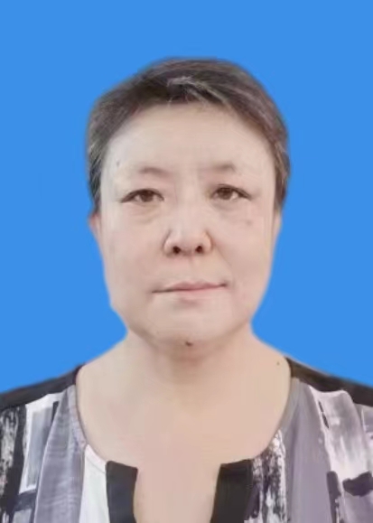 杨小萍