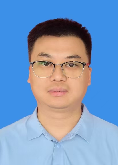 杨帆