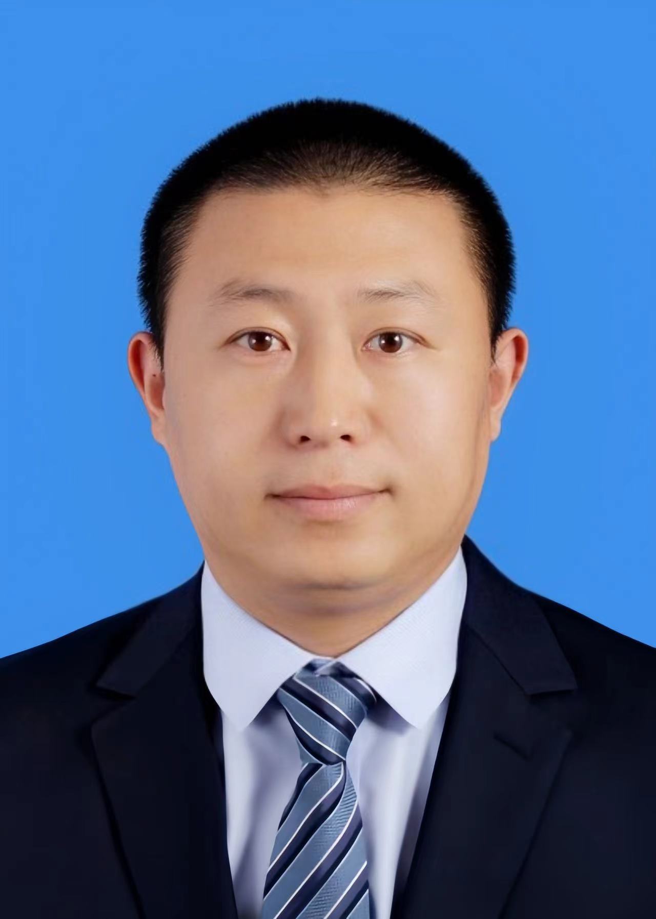 杨洪波