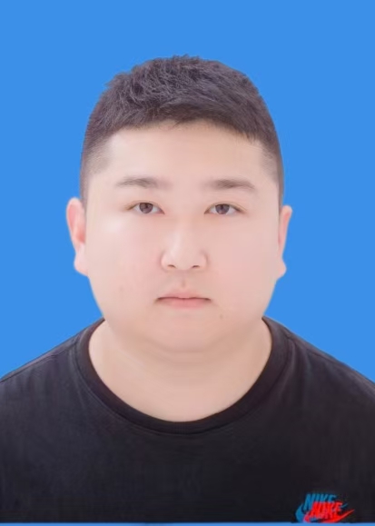 柏泉旭