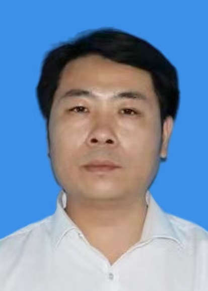 查君君